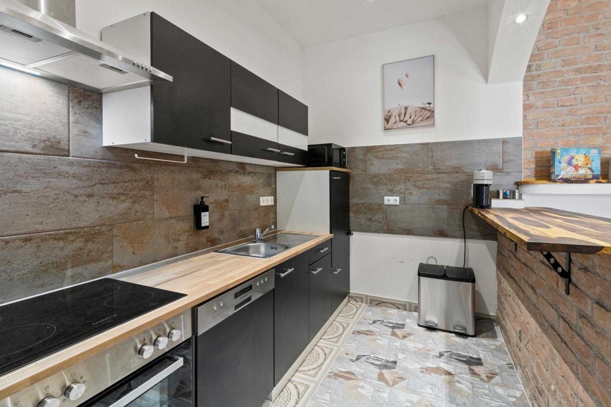 Appartement City & Sky Wiens Mit Flughafennaehe Wenen